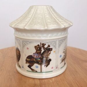 Lenox Ceramic Heirloom Collection Carousel Bank China Bears Like New No Box